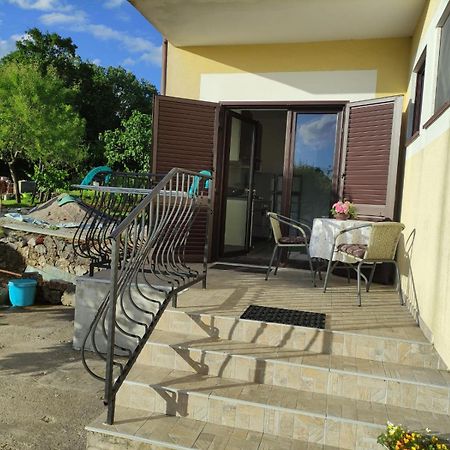 Apartmani Melia Marčelji المظهر الخارجي الصورة