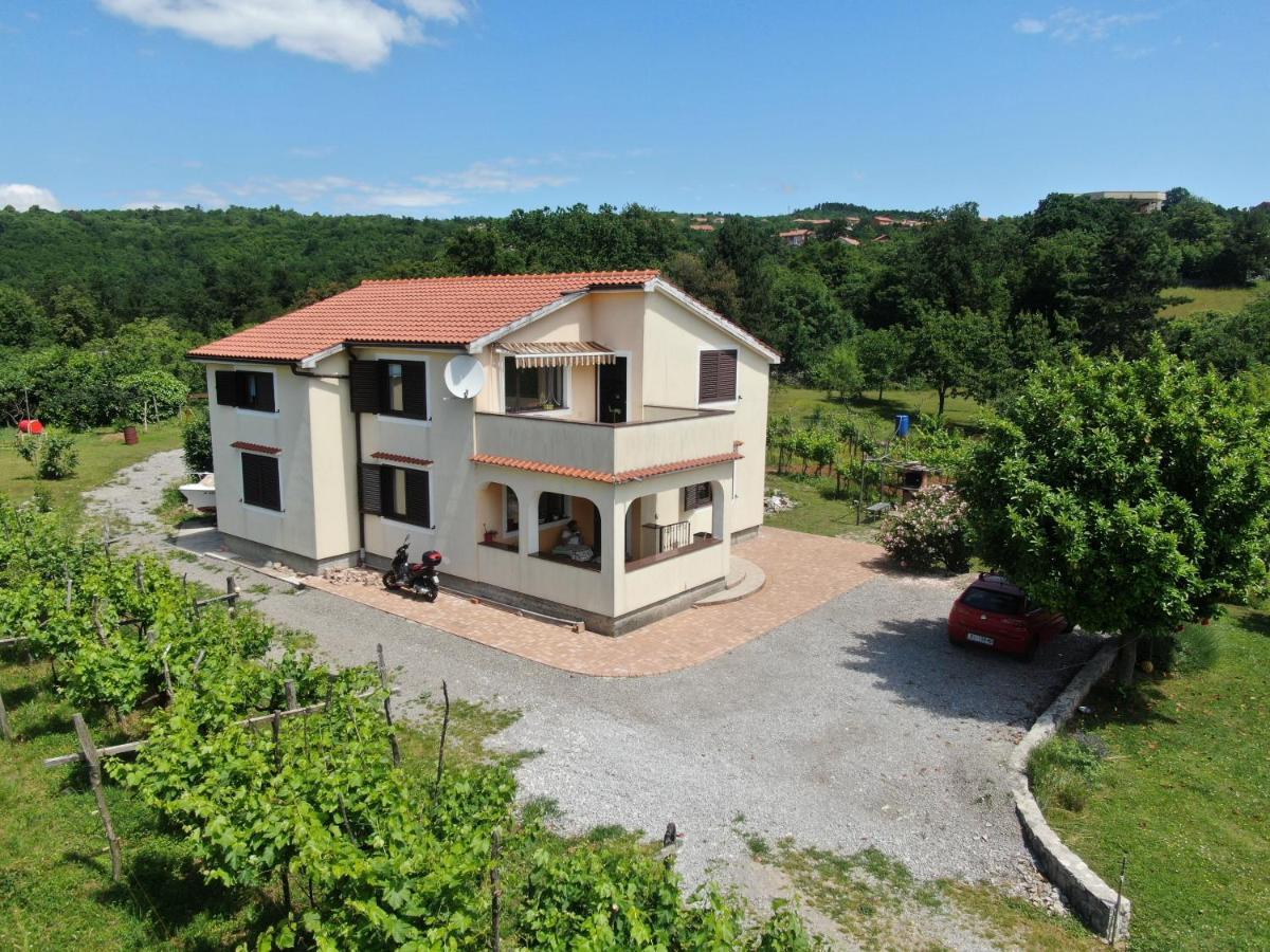 Apartmani Melia Marčelji المظهر الخارجي الصورة
