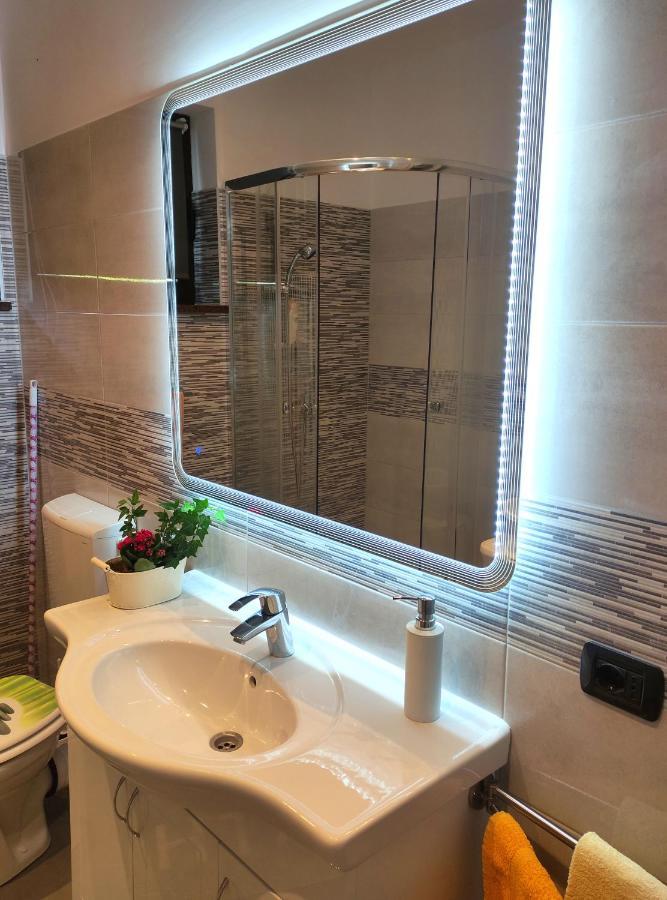 Apartmani Melia Marčelji المظهر الخارجي الصورة