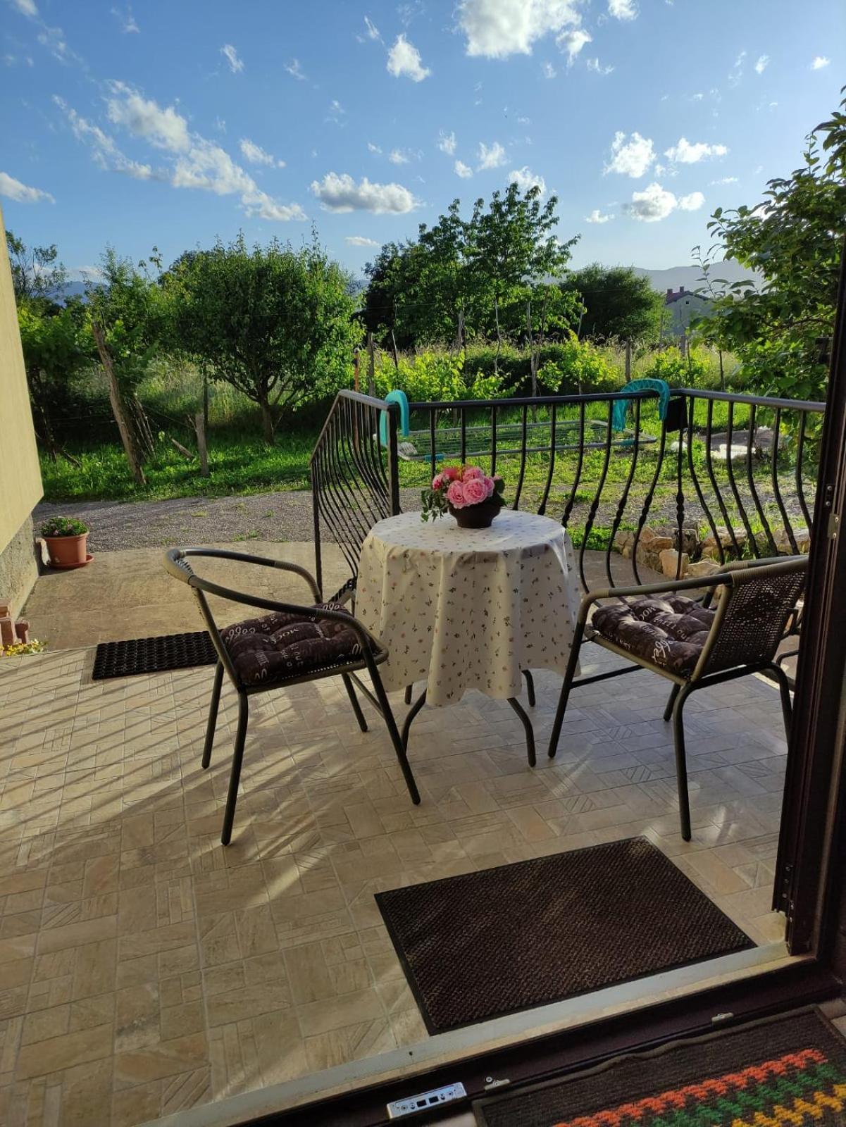 Apartmani Melia Marčelji المظهر الخارجي الصورة